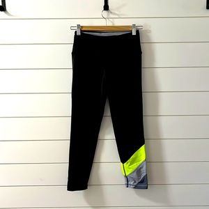 Victoria’s Secret VSX Sport leggings